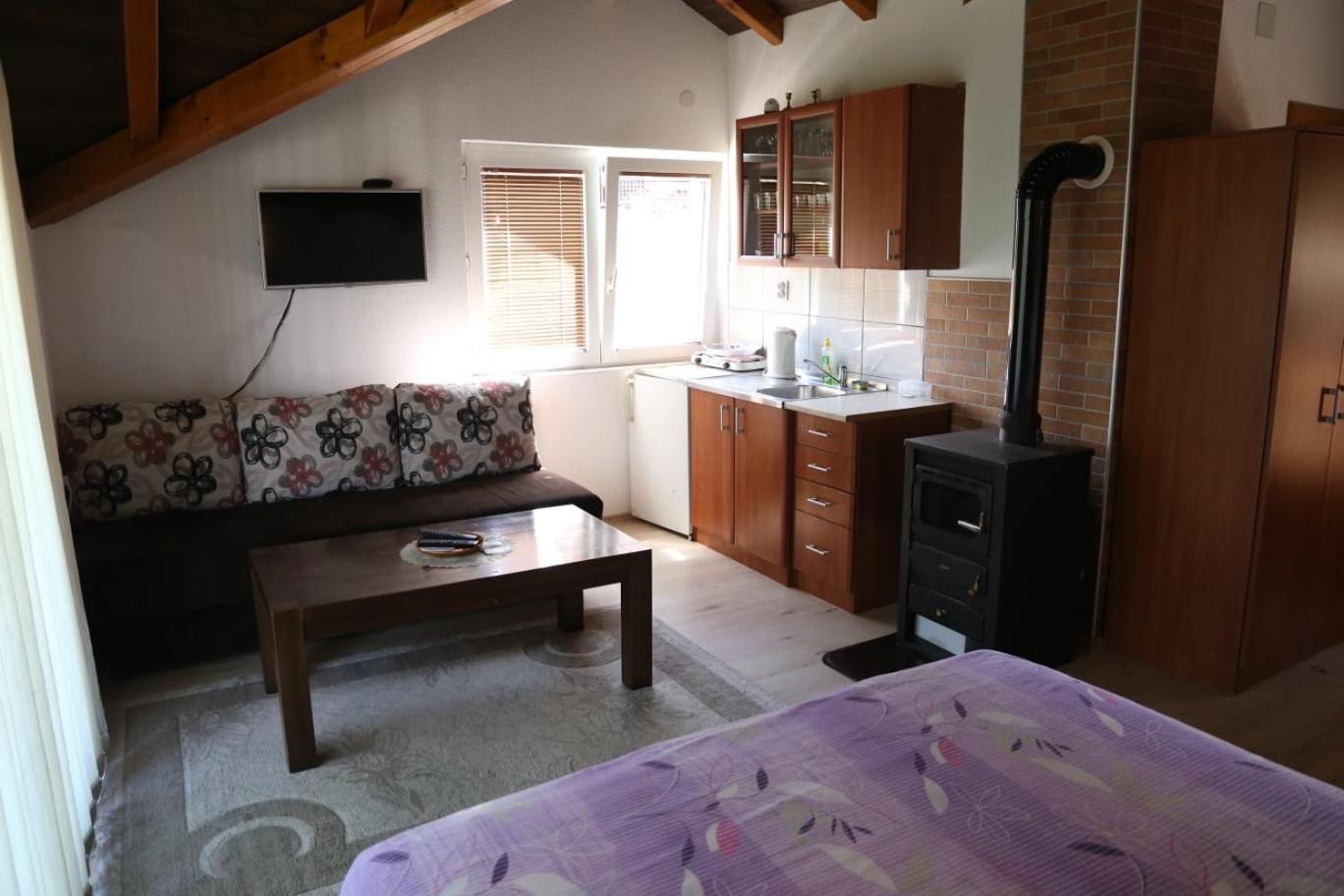 Apartment Prole Sipovo Ngoại thất bức ảnh